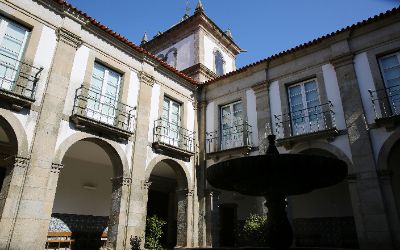 Visita à exposição "Das origens do povoamento..." no Museu Convento dos Lóios