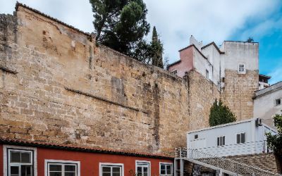 A "Cerca Velha" na(s) cidade(s) de Lisboa